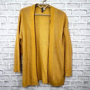 |•DIVIDED•| Mustard-Gold Cardigan Size Small.